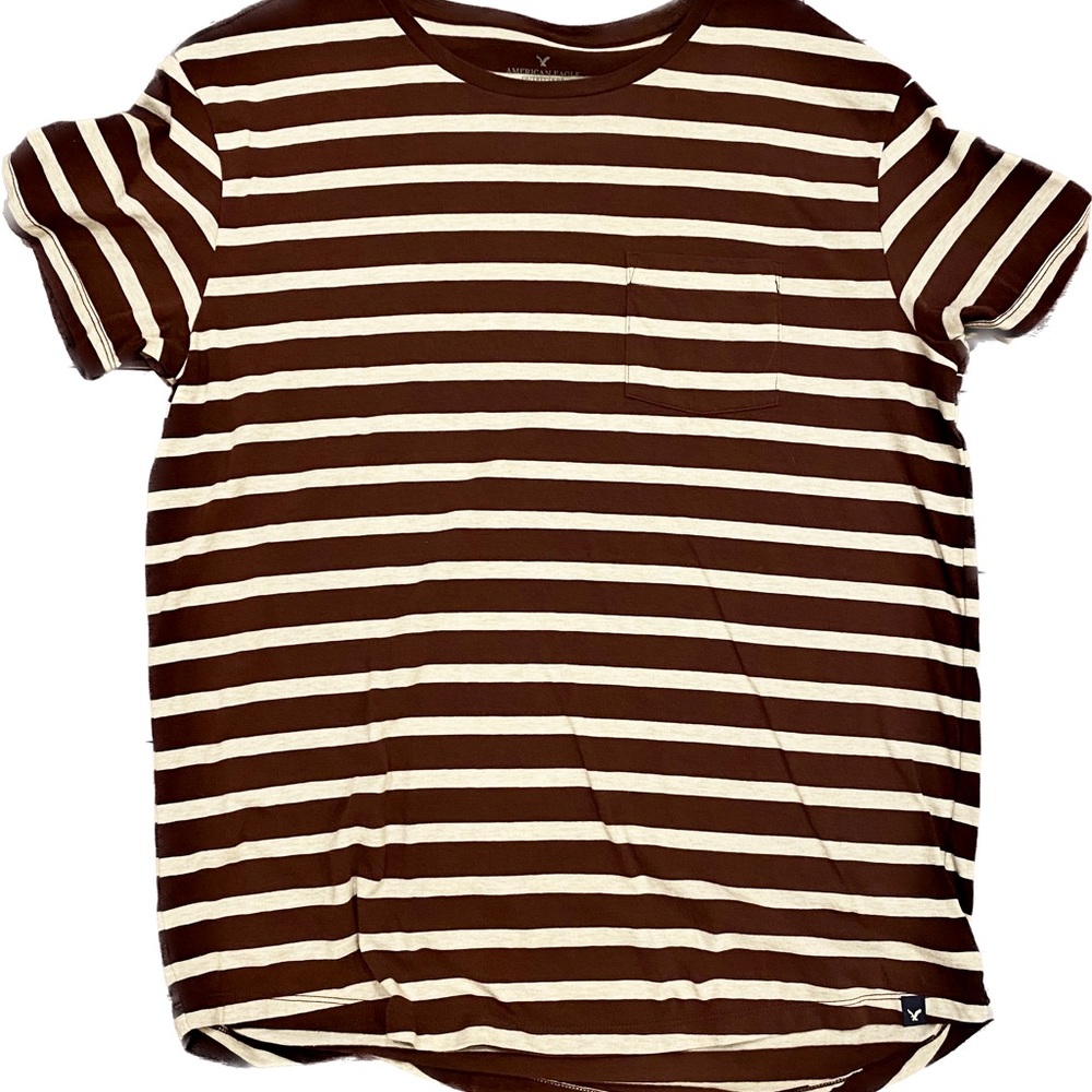 American Eagle men’s tee L